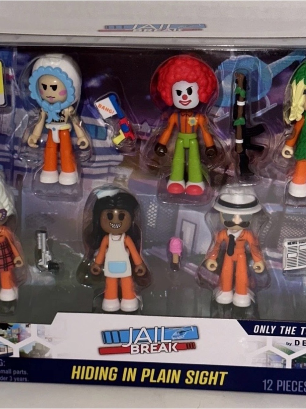 Roblox DEVSERIES Jailbreak Hiding In Plain Sight 6 Action Figures Virtual Code